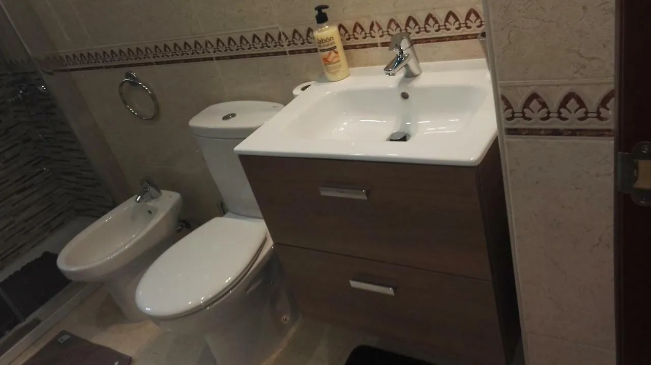 Tenerife Low Cost Solution & Family Treatment! Villa Oroteanda Baja Casa vacanze